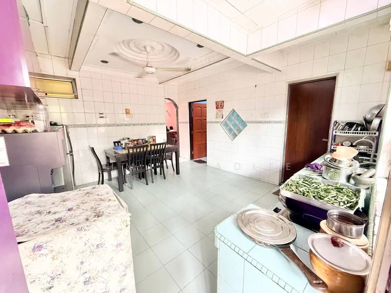 Rumah Teres 1 Tingkat untuk Dijual di Seksyen 5, Bandar Kinrara (Puchong) - Ahmad Fadlee - PropertyGuru.com.my