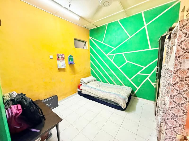 Rumah Teres 1 Tingkat untuk Dijual di Seksyen 5, Bandar Kinrara (Puchong) - Ahmad Fadlee - PropertyGuru.com.my