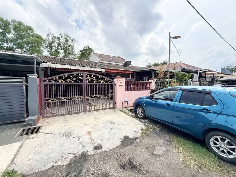 Rumah Teres 1 Tingkat untuk Dijual di Seksyen 5, Bandar Kinrara (Puchong) - Ahmad Fadlee - PropertyGuru.com.my