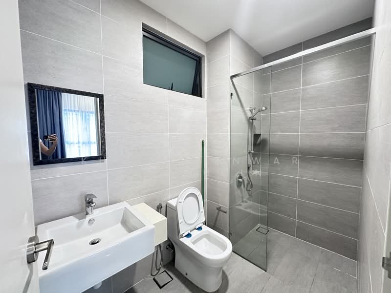 Service Residence for Sale at Citizen 2 - Khairil Anwar Sirajudin - PropertyGuru.com.my
