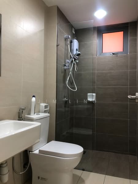 Pangsapuri untuk Disewa di Adria Residences - Jim Ling - Bathroom - PropertyGuru.com.my