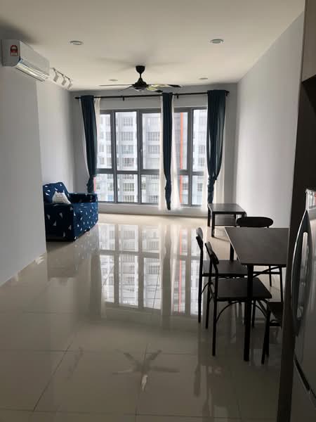 Pangsapuri untuk Disewa di Adria Residences - Jim Ling - Living Room - PropertyGuru.com.my