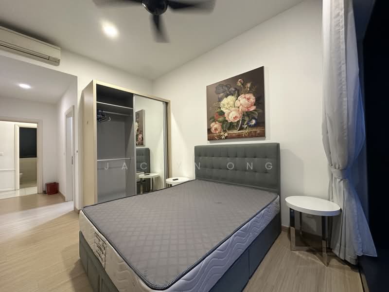 Service Residence for Sale at Icon Residenz 1 @ Icon City - Jaclyn Ong - Bedroom - PropertyGuru.com.my