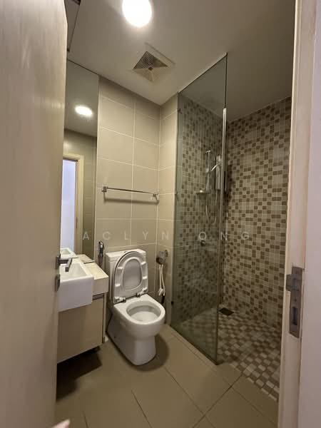 Service Residence for Sale at Icon Residenz 1 @ Icon City - Jaclyn Ong - Bathroom - PropertyGuru.com.my
