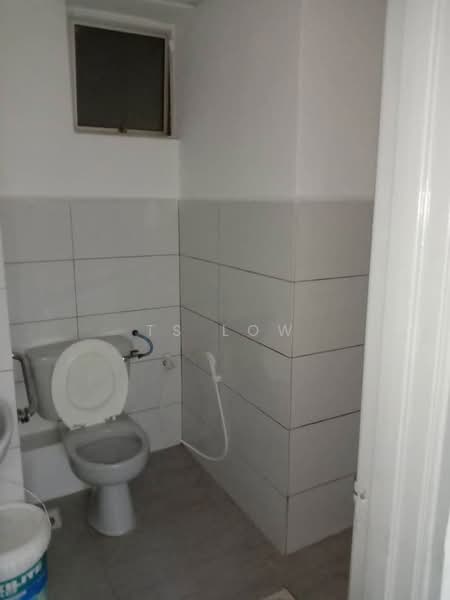 Kondominium untuk Dijual di Kelana Puteri - TS Low - Bathroom - PropertyGuru.com.my