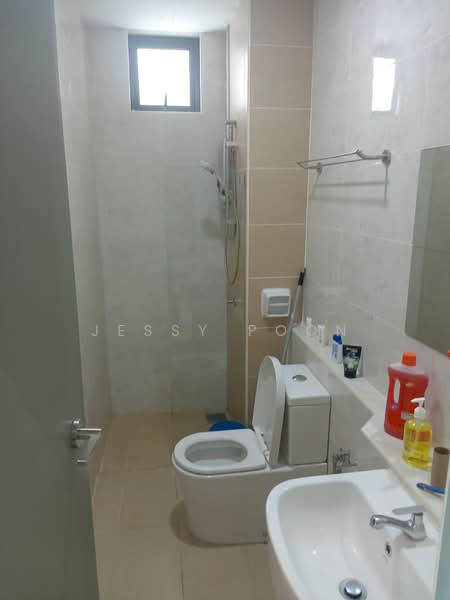 Service Residence for Rent at D'Summit Residences - Jessy Poon - PropertyGuru.com.my
