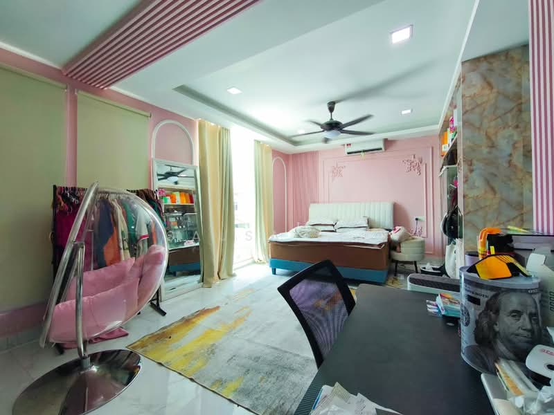 Rumah Teres 2 Tingkat untuk Dijual di Taman Megah Ria (Masai) - Sausa Lee - PropertyGuru.com.my