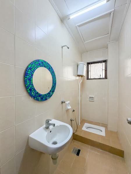 Rumah Berkembar untuk Dijual di Puncak Bangi (Bandar Baru Bangi) - Ahmad Fikri Amer Hamzah - Bathroom - PropertyGuru.com.my