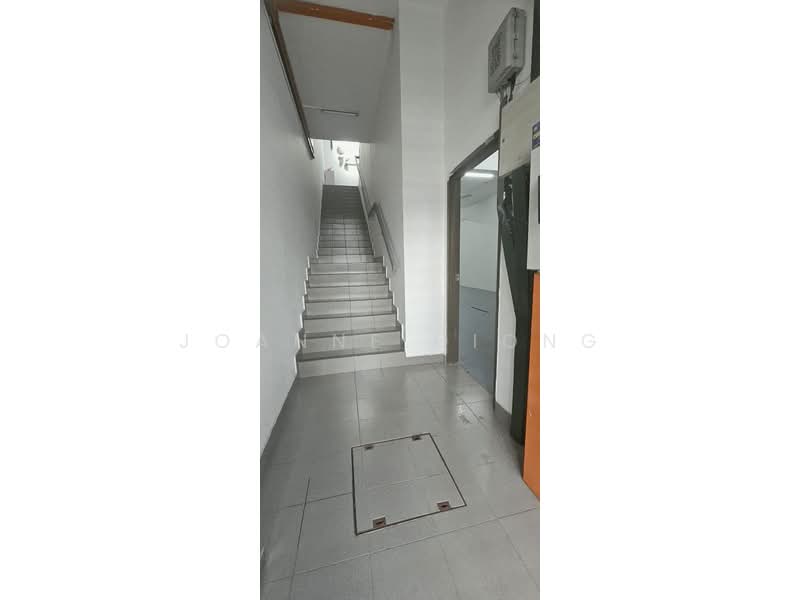 Office for Rent in Subang Jaya (Selangor) - Joanne Diong - Corridor - PropertyGuru.com.my