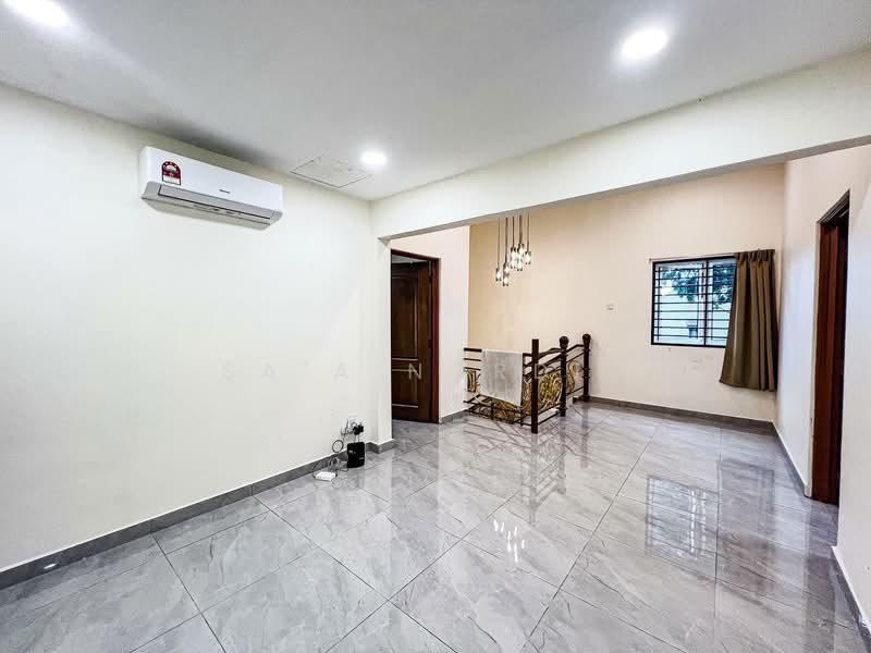 Rumah Teres 2 Tingkat untuk Dijual di Taman Bukit Saga (Shah Alam) - Sa'a Nordin - Interior - PropertyGuru.com.my