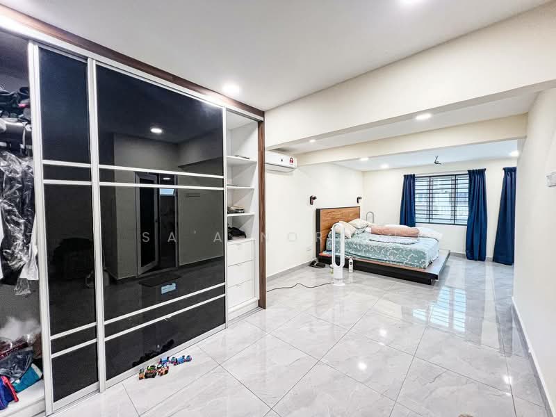 Rumah Teres 2 Tingkat untuk Dijual di Taman Bukit Saga (Shah Alam) - Sa'a Nordin - Bedroom - PropertyGuru.com.my