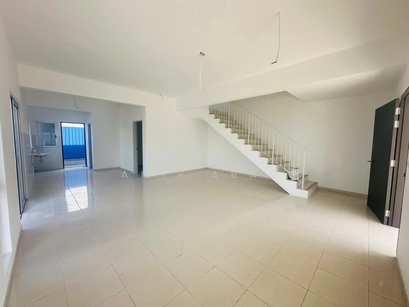 Rumah Teres 2 Tingkat untuk Dijual di Pekan Sepang (Sepang) - Amir Abas - Interior - PropertyGuru.com.my