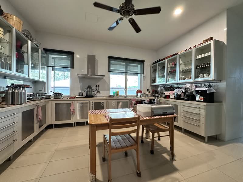 Bungalow for Sale in Setia Eco Park (Setia Alam) - Jess Tee - Kitchen - PropertyGuru.com.my