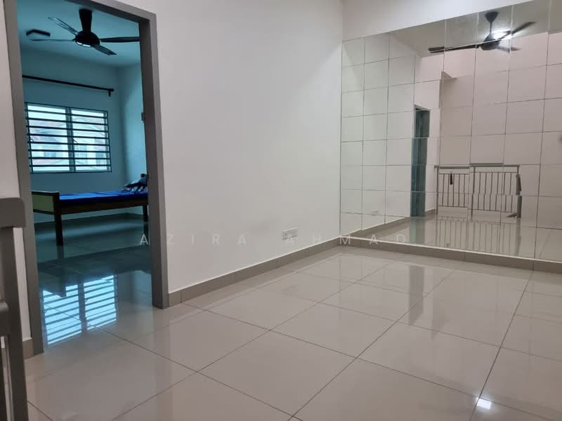Terraced House for Sale in Sepang (Selangor) - Azira Ahmad - Bedroom - PropertyGuru.com.my