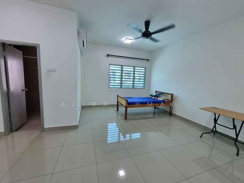 Terraced House for Sale in Sepang (Selangor) - Azira Ahmad - Bedroom - PropertyGuru.com.my