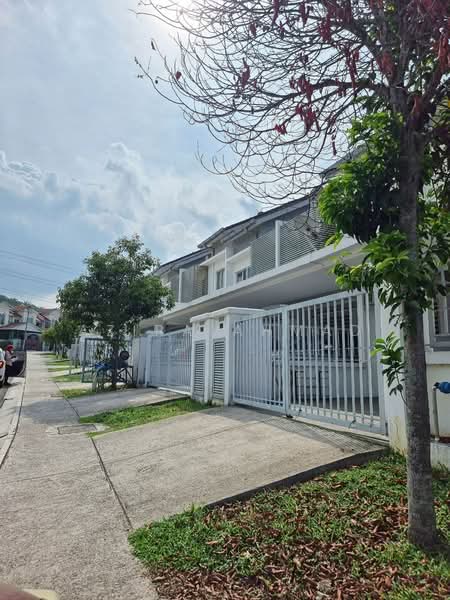 Terraced House for Sale in Sepang (Selangor) - Azira Ahmad - PropertyGuru.com.my