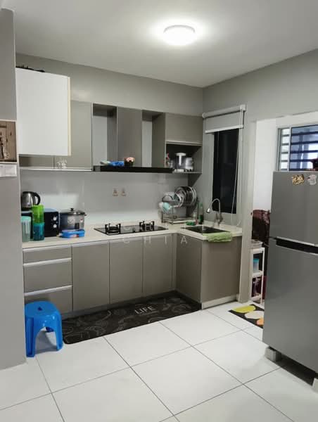 Pangsapuri untuk Disewa di Woodsland Park - Michelle Chia - Kitchen - PropertyGuru.com.my