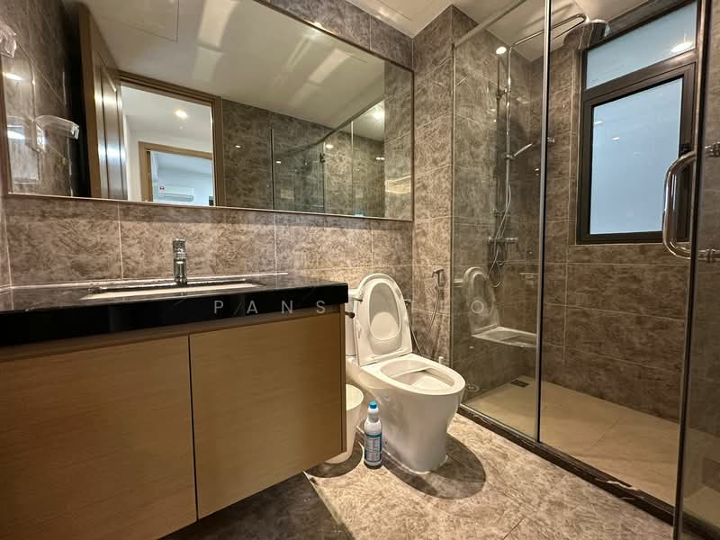 Condominium for Rent at R&F Princess Cove Phase 2-Seine Region - Pansy Teo - Bathroom - PropertyGuru.com.my