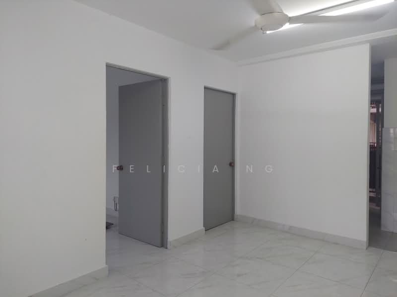 Flat for Sale at Pangsapuri SS8 Kelana Jaya - Felicia Ng - PropertyGuru.com.my