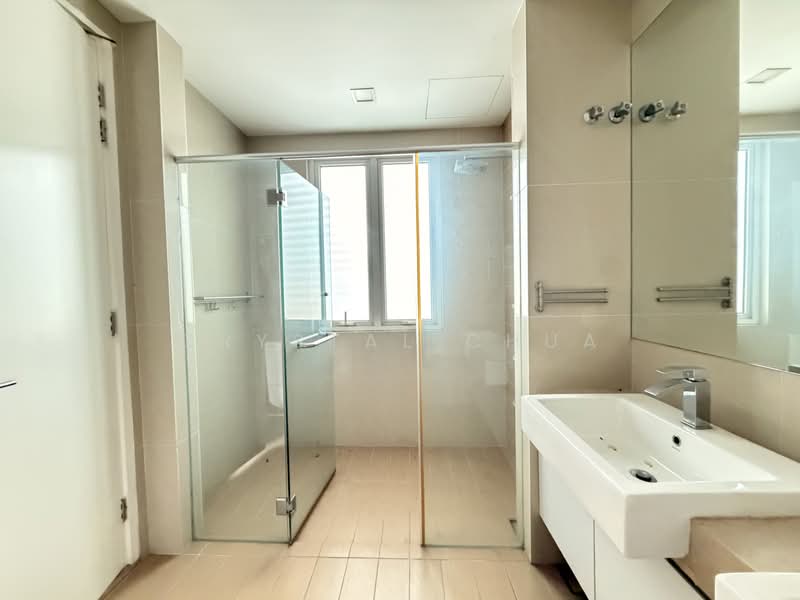 3.5-storey Terraced House for Rent in Taman Segambut (Jalan Kuching) - Crystal Chua - Bathroom - PropertyGuru.com.my