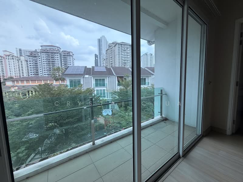 3.5-storey Terraced House for Rent in Taman Segambut (Jalan Kuching) - Crystal Chua - Master Room Balcony - PropertyGuru.com.my