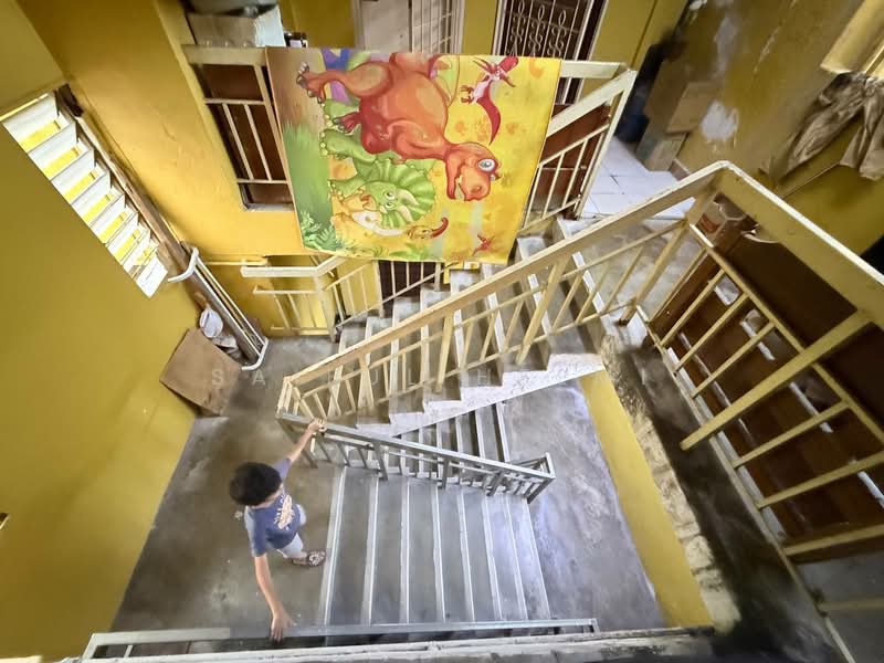 Flat for Sale at Flat Pkns Au3 - SAIFUL HELMI - Interior - PropertyGuru.com.my