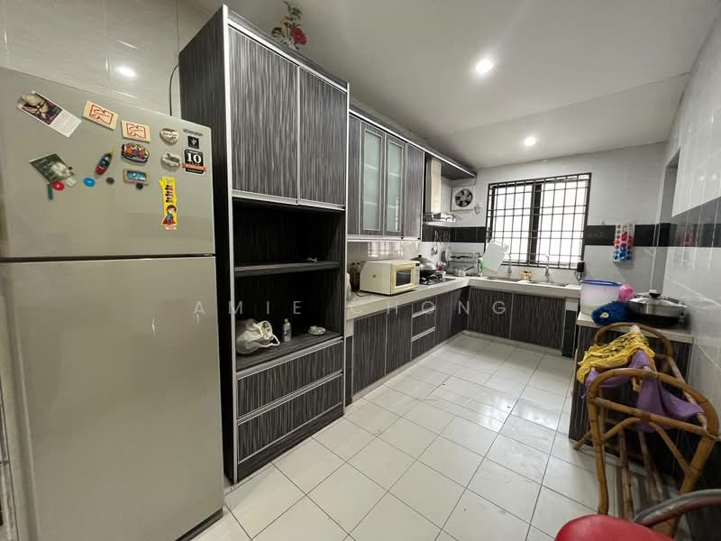Rumah Teres 2 Tingkat untuk Disewa di Taman Ipoh Timur (Ipoh) - Amie Chong - Kitchen - PropertyGuru.com.my