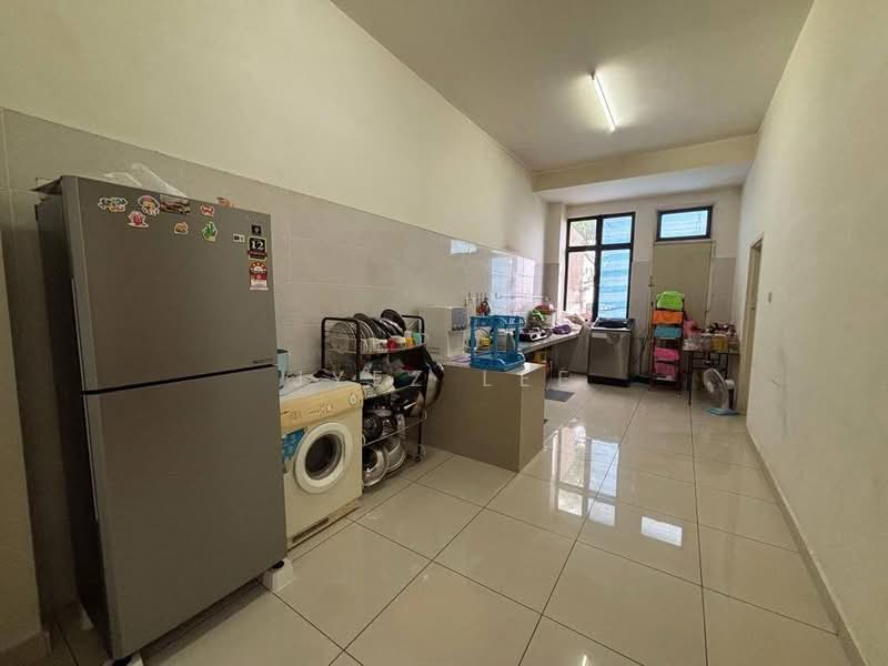 Semi-Detached House for Sale in Bandar Cemerlang (Ulu Tiram) - Jyez Lee - PropertyGuru.com.my