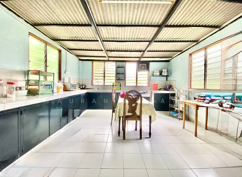 Rumah Teres 2 Tingkat untuk Dijual di Taman Lingkaran Nur (Cheras) - Fauran Nawawi - PropertyGuru.com.my