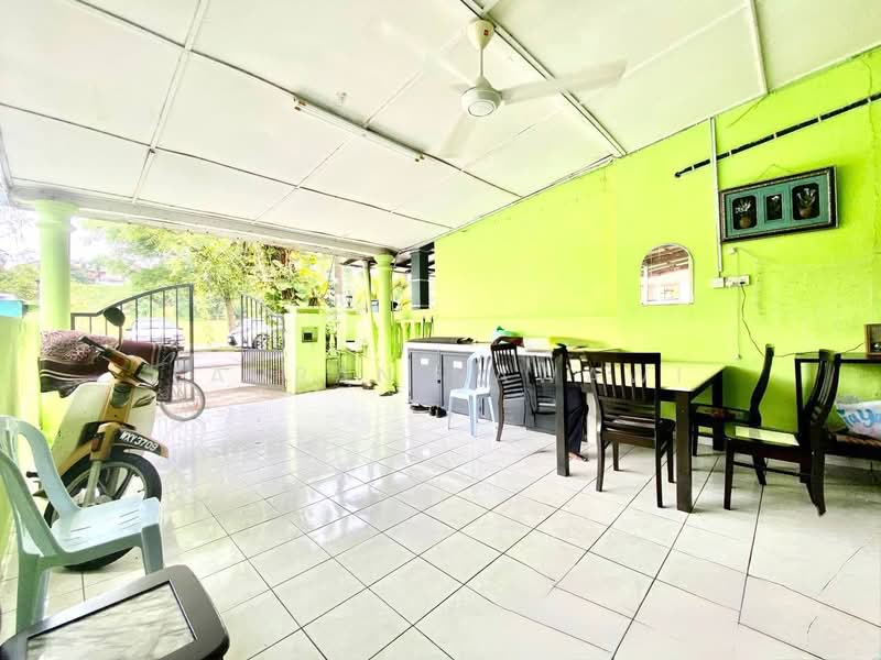 Rumah Teres 2 Tingkat untuk Dijual di Taman Lingkaran Nur (Cheras) - Fauran Nawawi - PropertyGuru.com.my