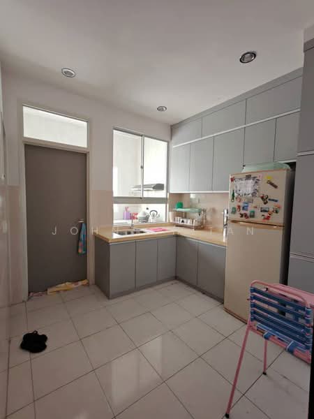 2.5-storey Terraced House for Sale in Taman Setia Indah (Tebrau) - Johnson Tan - Kitchen - PropertyGuru.com.my