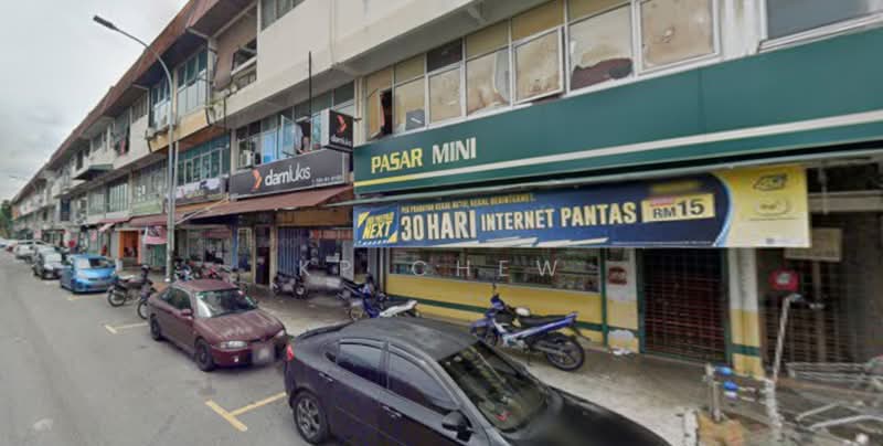 Kedai / Pejabat untuk Disewa di Taman Sri Serdang (Seri Kembangan) - KP Chew - PropertyGuru.com.my