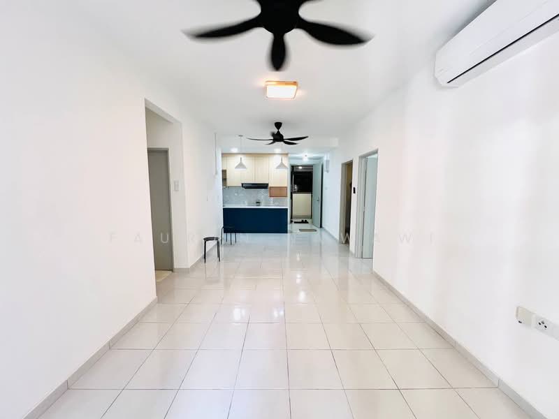 Servis Apartment untuk Dijual di Residensi Mutiara Kajang 2 - Fauran Nawawi - Living Room - PropertyGuru.com.my