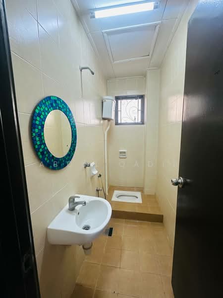 Rumah Berkembar untuk Dijual di Seksyen 6 (Bangi) - Abdul Qadir - PropertyGuru.com.my