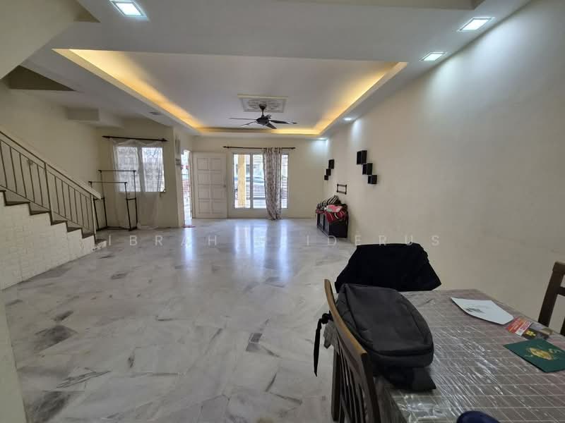 2-storey Terraced House for Rent in Rawang (Selangor) - Ibrahim Iderus - Living Room - PropertyGuru.com.my
