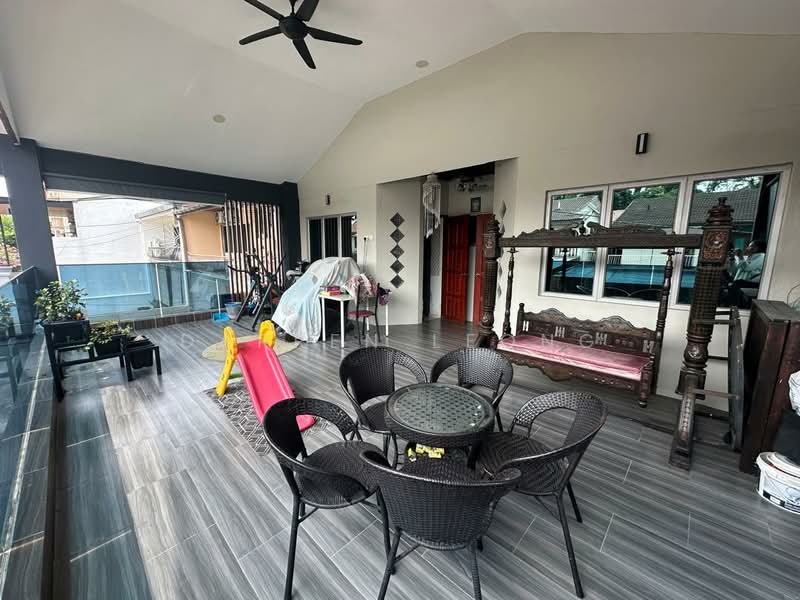 Rumah Teres 2 Tingkat untuk Dijual di Taman Bukit Desa (Taman Desa) - Darren Leong - Exterior - PropertyGuru.com.my