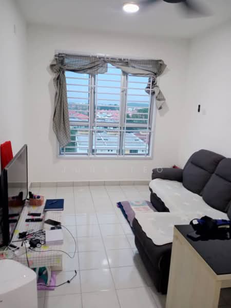 Servis Apartment untuk Disewa di Residensi Taman Pelangi Indah - June Teo - Living Room - PropertyGuru.com.my