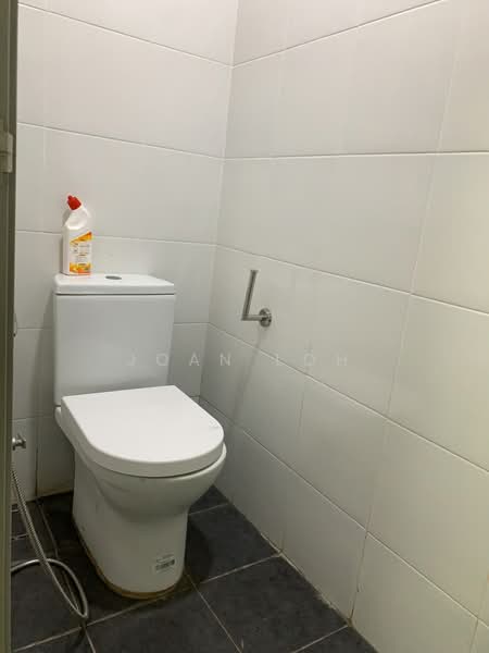 Servis Apartment untuk Disewa di Mesahill - Joan Loh - Bathroom - PropertyGuru.com.my