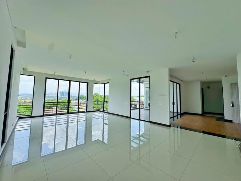 Bungalow for Sale in Kajang (Selangor) - Amir Abas - Living Room - PropertyGuru.com.my