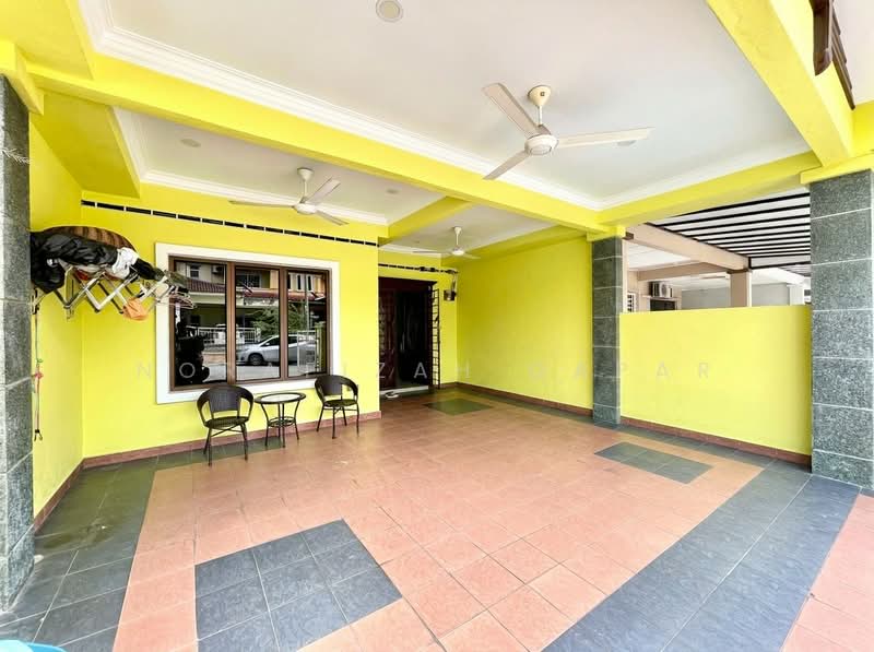 Rumah Teres 2 Tingkat untuk Dijual di Bandar Baru Bangi (Selangor) - NoraFizah Gapar - Exterior - PropertyGuru.com.my