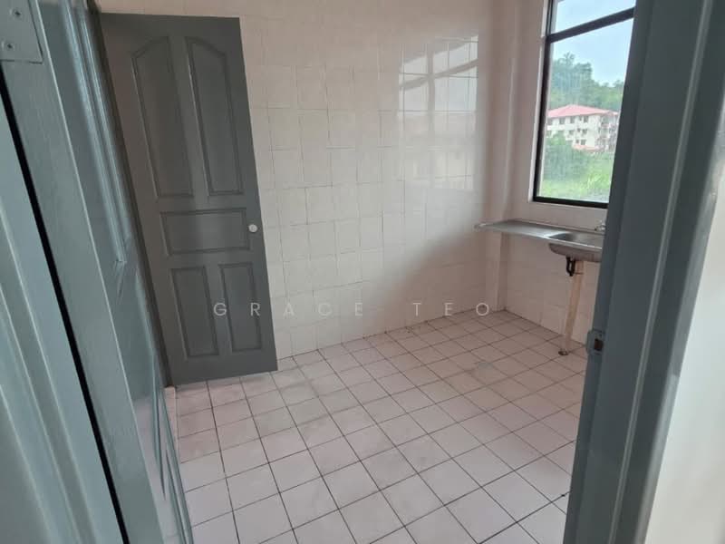 Pangsapuri untuk Dijual di Taman Penampang Apartment - Grace Teo - Interior - PropertyGuru.com.my