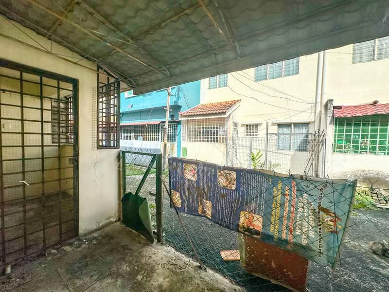 2-storey Terraced House for Sale in Taman Ramal Ros (Bangi) - Azira Ahmad - Exterior - PropertyGuru.com.my