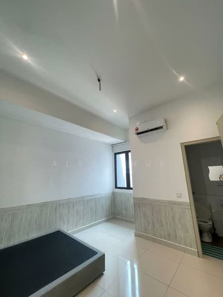 Rumah Teres 2 Tingkat untuk Disewa di Bandar Rimbayu (Telok Panglima Garang) - Alex Chua - Bedroom - PropertyGuru.com.my