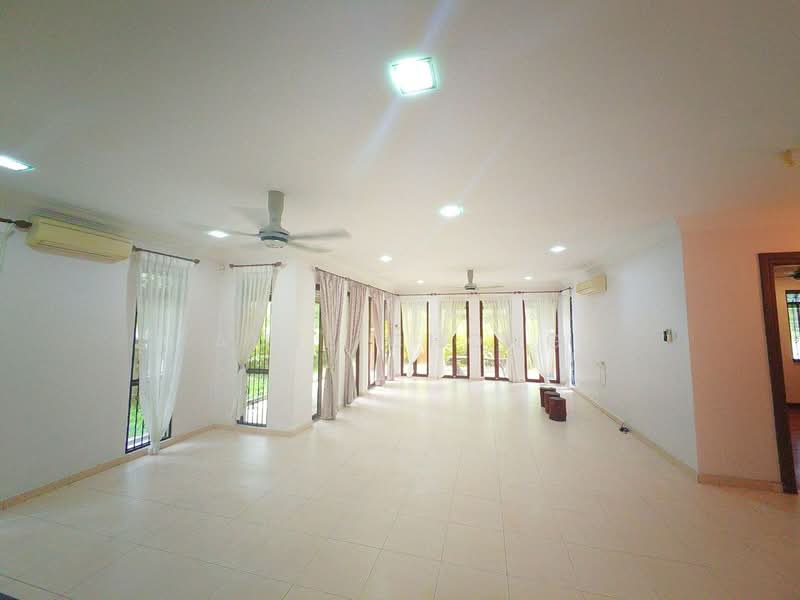 Bungalow for Rent in Meru Valley (Ipoh) - Amie Chong - Living Room - PropertyGuru.com.my