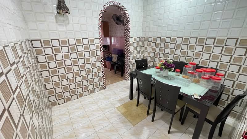 Rumah Teres 1 Tingkat untuk Dijual di Seri Kembangan (Selangor) - Fauran Nawawi - PropertyGuru.com.my