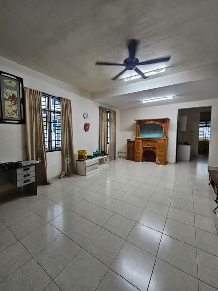 2-storey Terraced House for Rent in Jemaluang (Johor) - Foo Jun Tao - Living Room - PropertyGuru.com.my