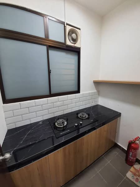 Kondominium untuk Dijual di Residensi Zamrud - Azira Ahmad - Kitchen - PropertyGuru.com.my