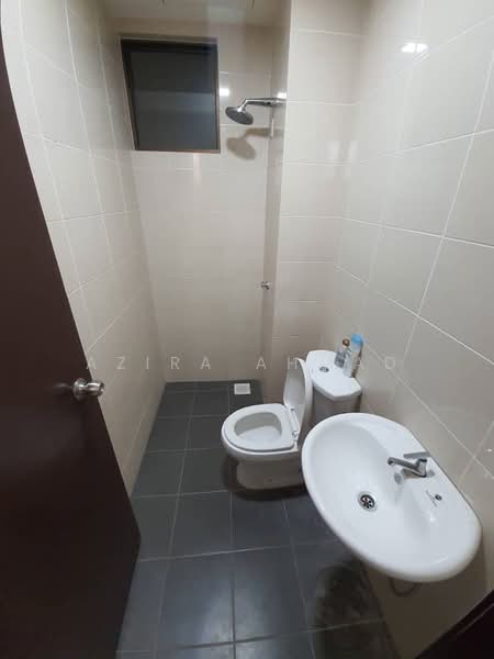 Kondominium untuk Dijual di Residensi Zamrud - Azira Ahmad - Bathroom - PropertyGuru.com.my