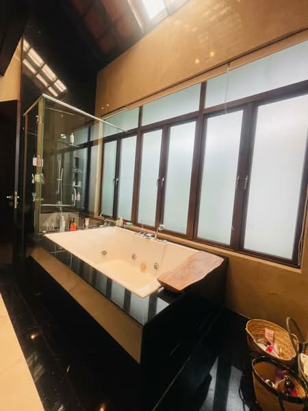 Bungalow for Rent in Taman U Thant (Ampang) - Michelle Tan - Bathroom - PropertyGuru.com.my