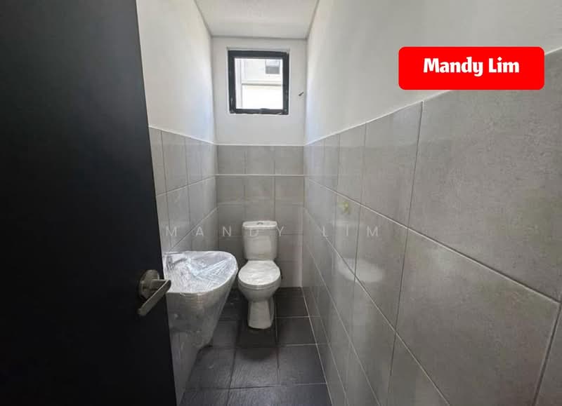 Semi-D Factory for Rent in Simpang Ampat (Penang) - Mandy Lim - Bathroom - PropertyGuru.com.my